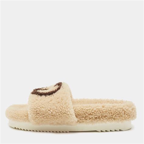 gucci interlocking g shearling slides|gucci fur slides.